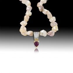 D107- Rhodolite Garnet 7.27 | Barbara Westwood | Jewelry-Exposures International Gallery of Fine Art - Sedona AZ