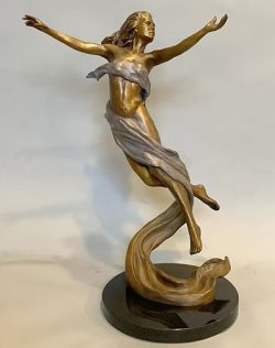 Rejoice (Female) | Marianne Caroselli | Sculptures-Exposures International Gallery of Fine Art - Sedona AZ